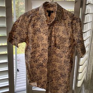 Men’s casual button down